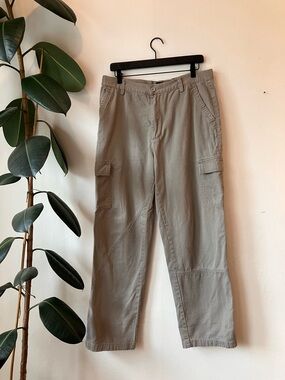 Emilio Valentino high quality Italian beige cargo pants w/ asymmetrical seams 36
